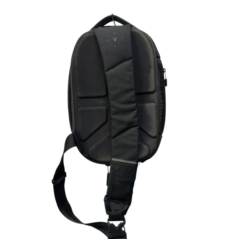 Nomatic Navigator Sling 6L Black Crossbody Bag RFID Safe‎ Water Resistant Travel